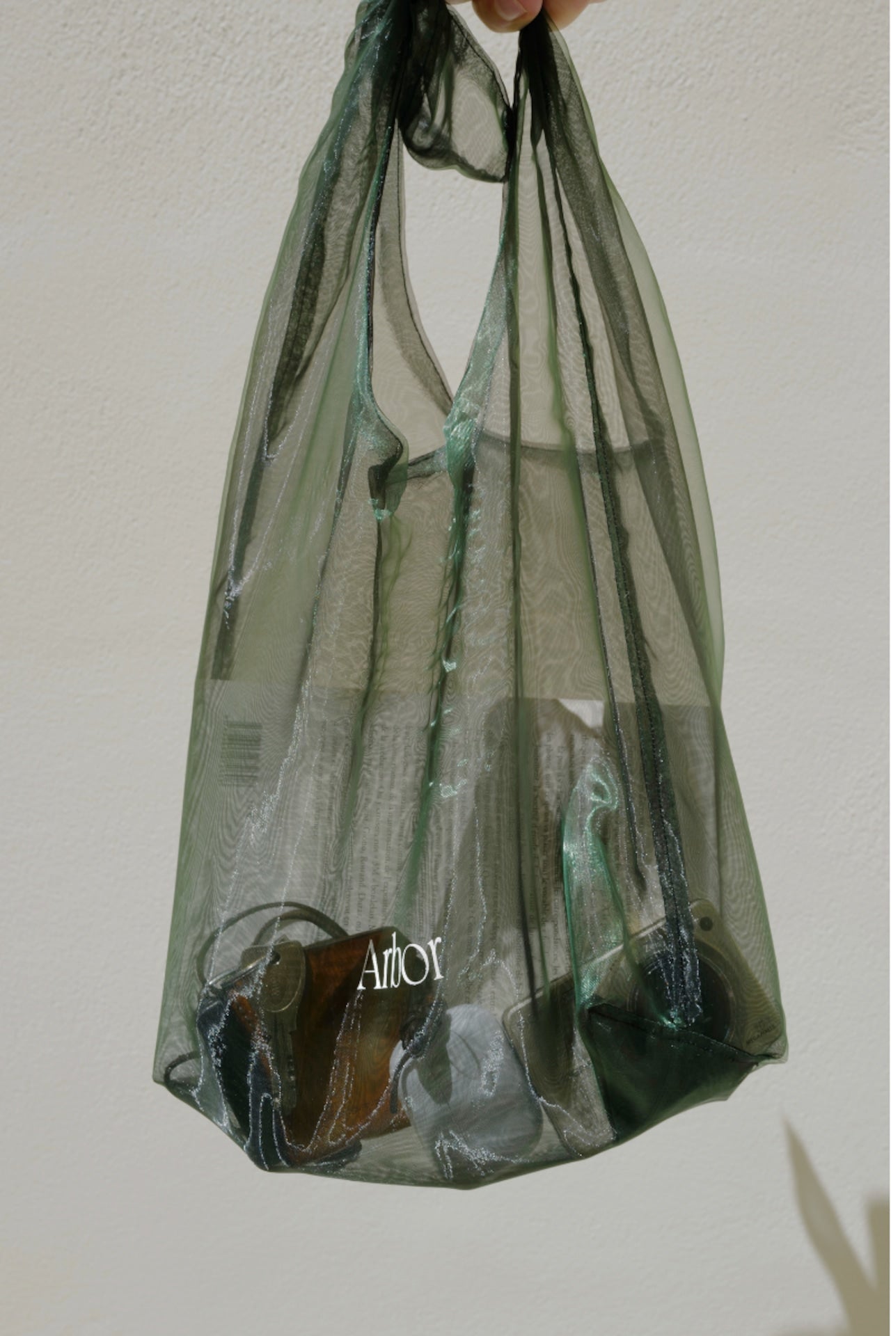 Arbor Chalice wood diffuser × aroma oil set