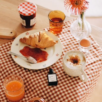 versatile paris Croissant Café (クロワッサンカフェ)