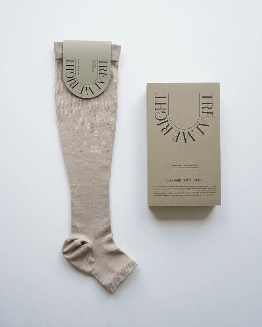 TREAT ME RIGHT  SILK COMPRESSION SOCKS